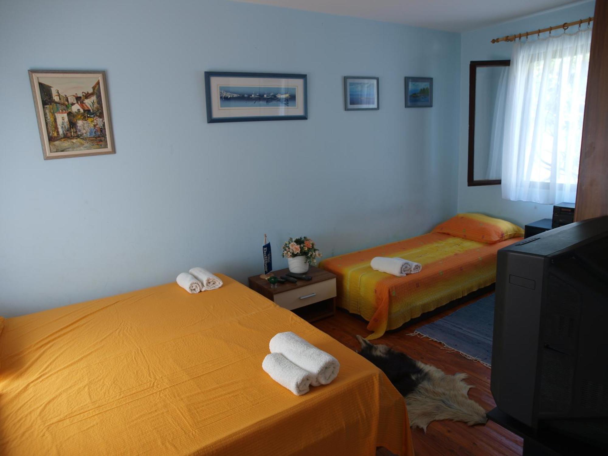 Villa Dalibor wellness, 2 jacuzzies, sauna, parking, grill, observatory, Mediterranean garden Nin Buitenkant foto