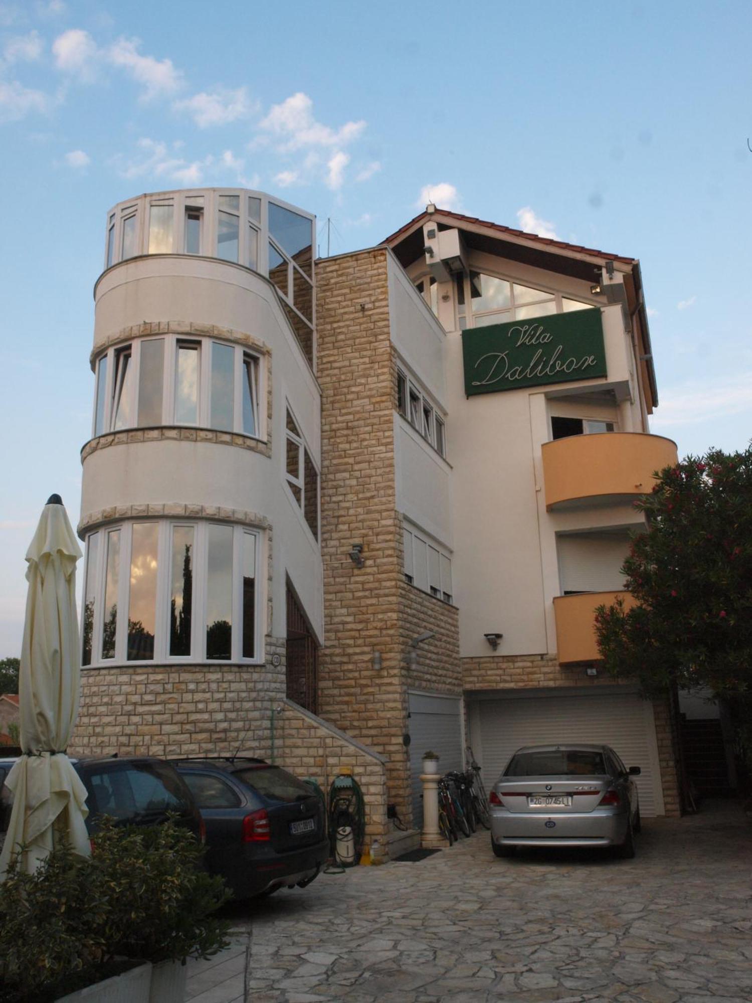 Villa Dalibor wellness, 2 jacuzzies, sauna, parking, grill, observatory, Mediterranean garden Nin Buitenkant foto